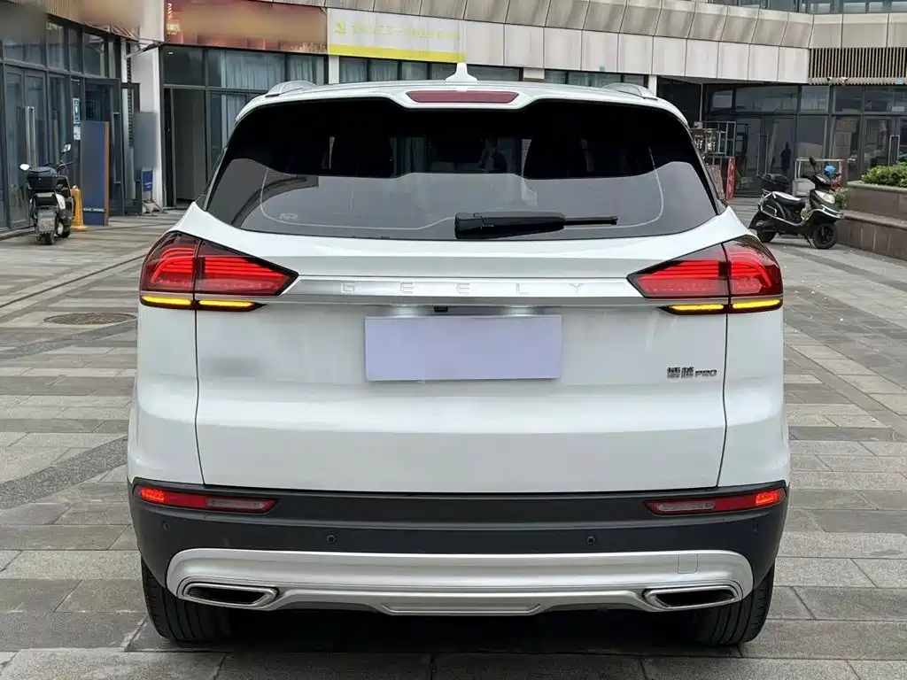 Geely Boyue — миниатюра 6