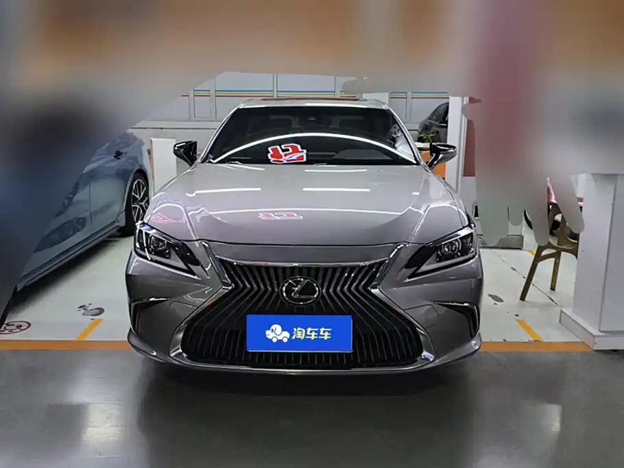 Lexus ES — миниатюра 2