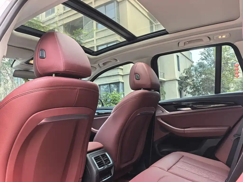 BMW X3 — миниатюра 11