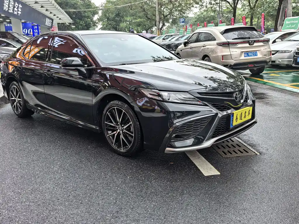 Toyota Camry 2021 2.5S