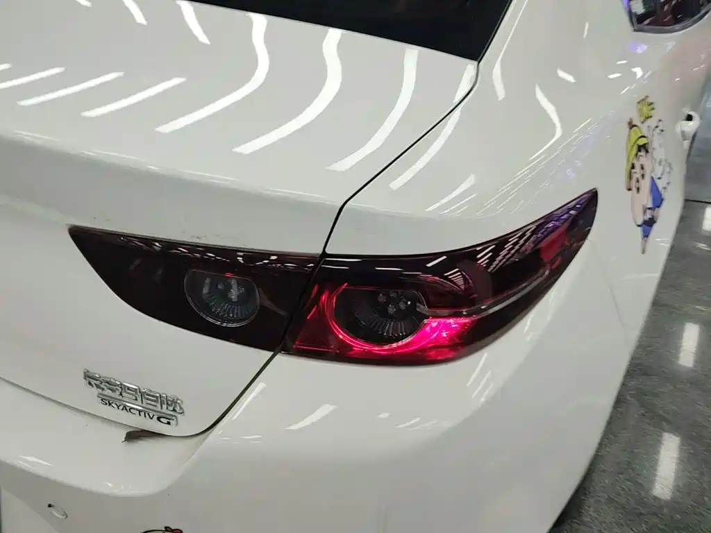 Mazda 3 Axela — миниатюра 8