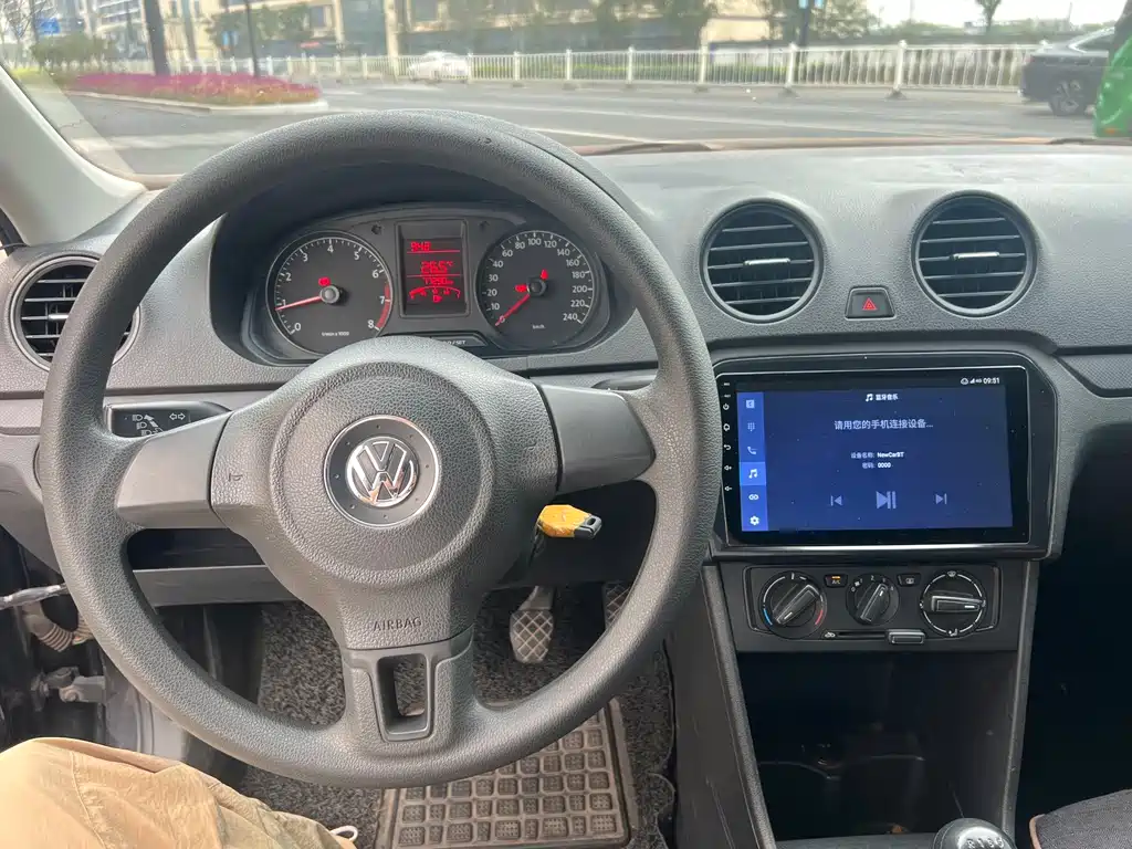 Volkswagen Jetta — миниатюра 10