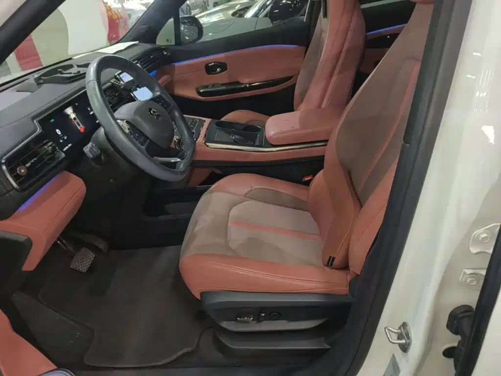 NIO EC6 — миниатюра 15