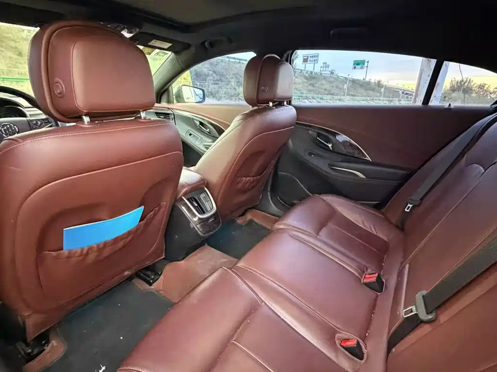 Buick LaCrosse — миниатюра 8