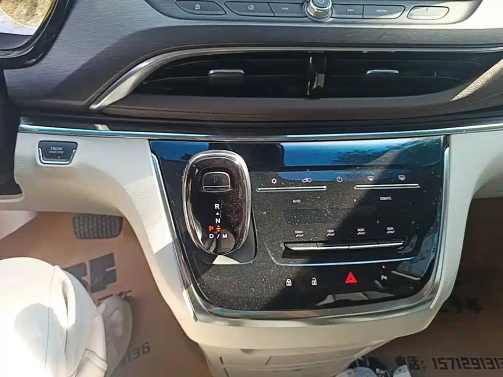 Buick GL8 — миниатюра 14