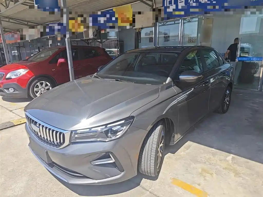 Geely Emgrand 2025