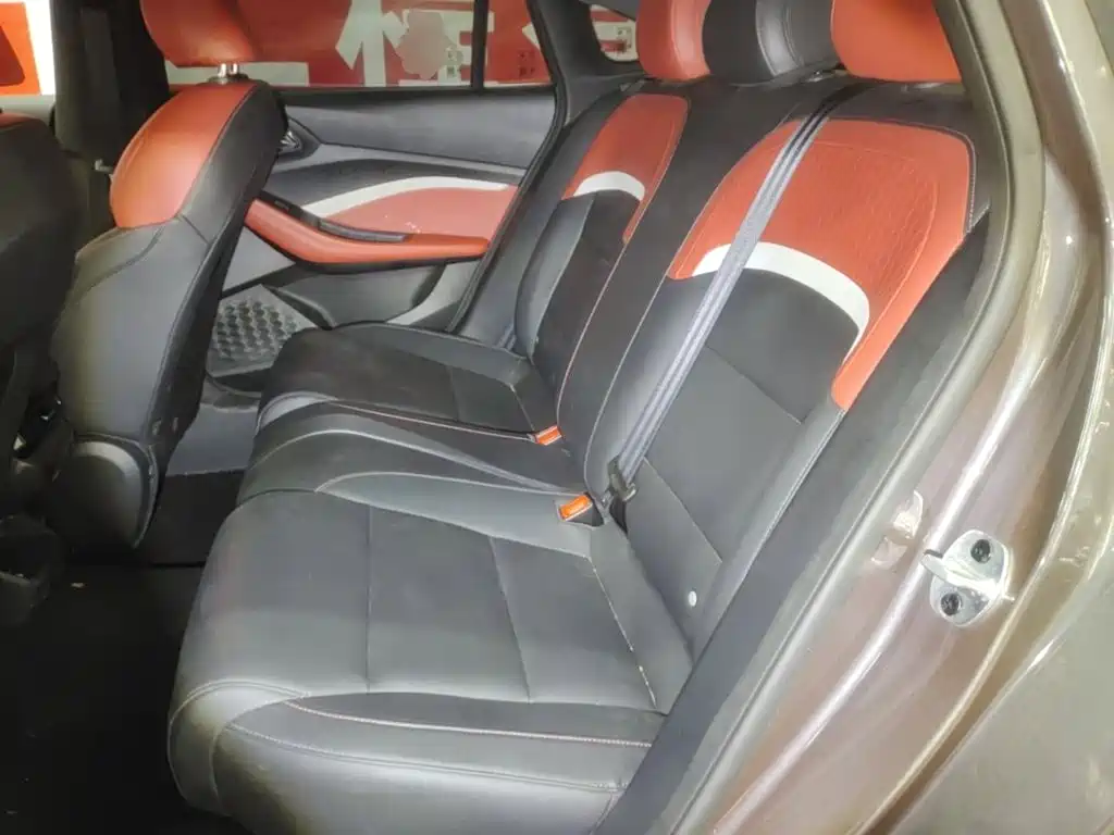 MG MG5 — миниатюра 17