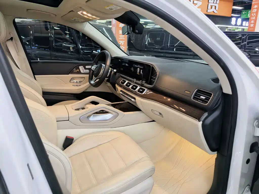 Mercedes-Benz GLS — миниатюра 4