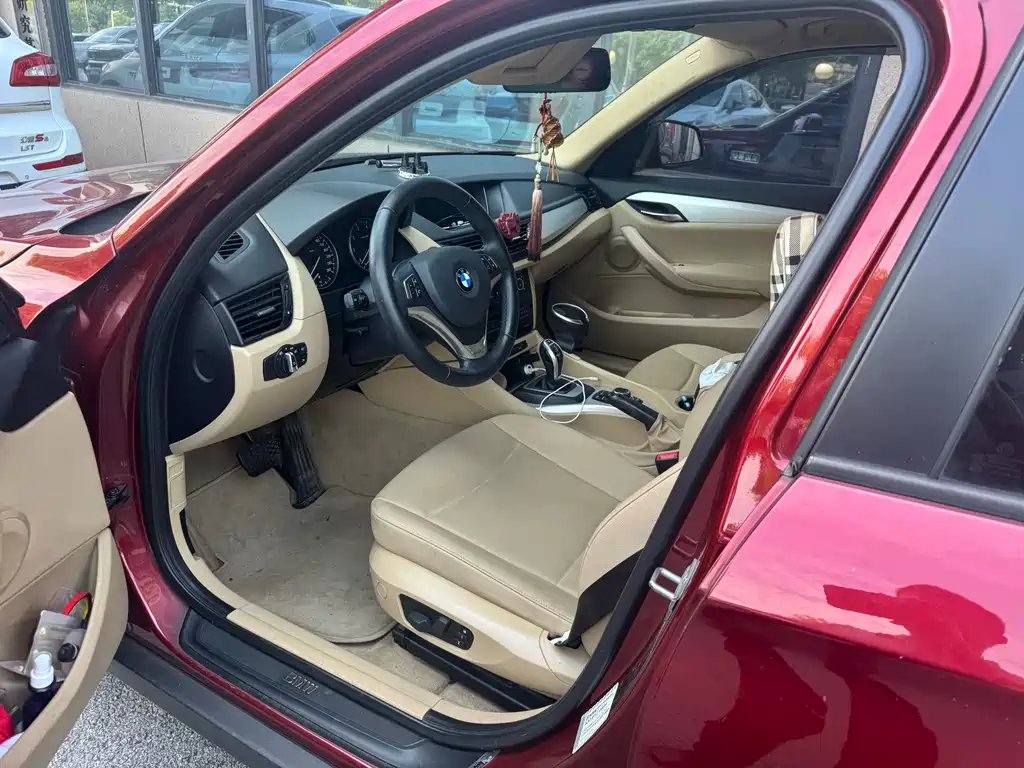 BMW X1 — миниатюра 4