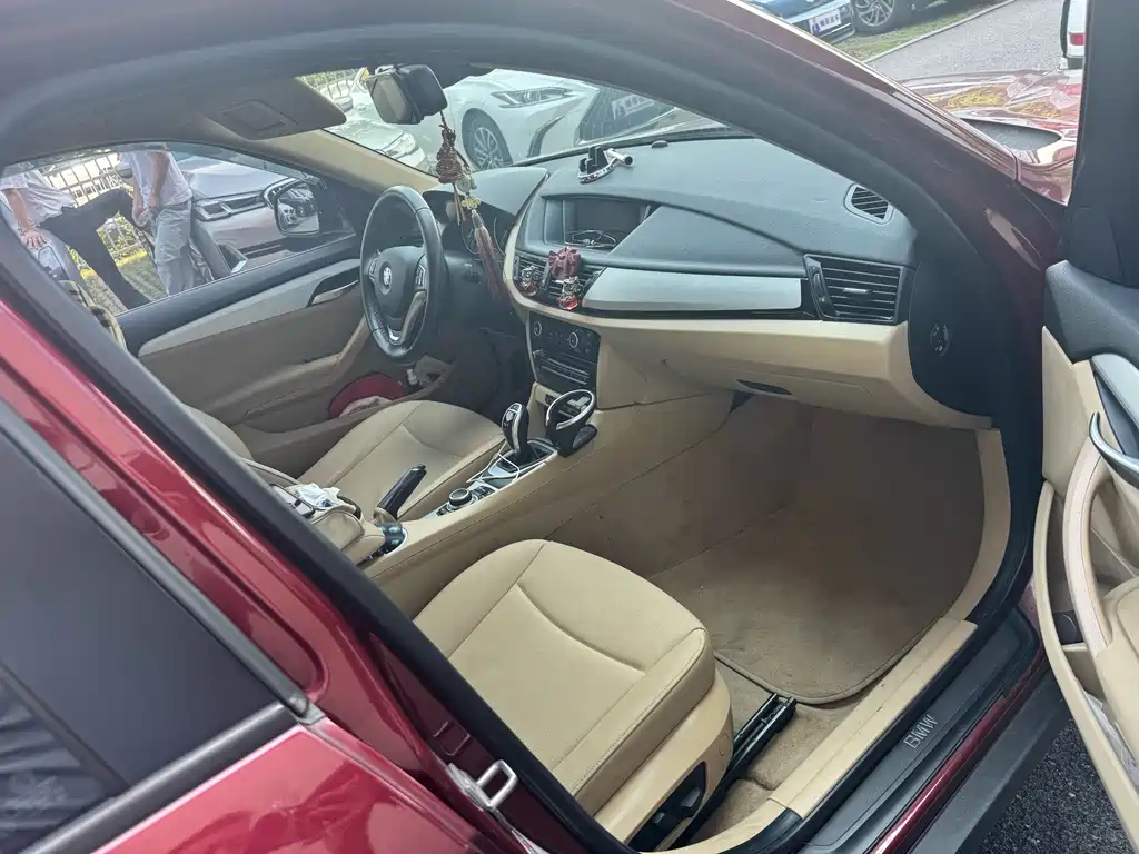 BMW X1 — миниатюра 7