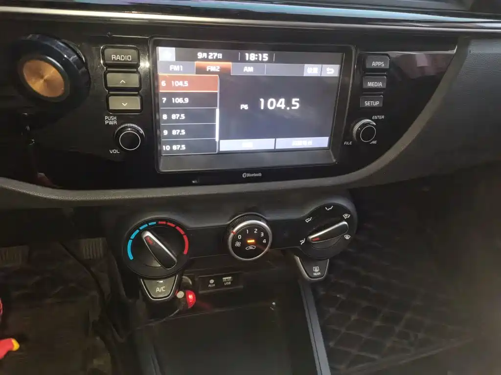 Kia K2 — миниатюра 14