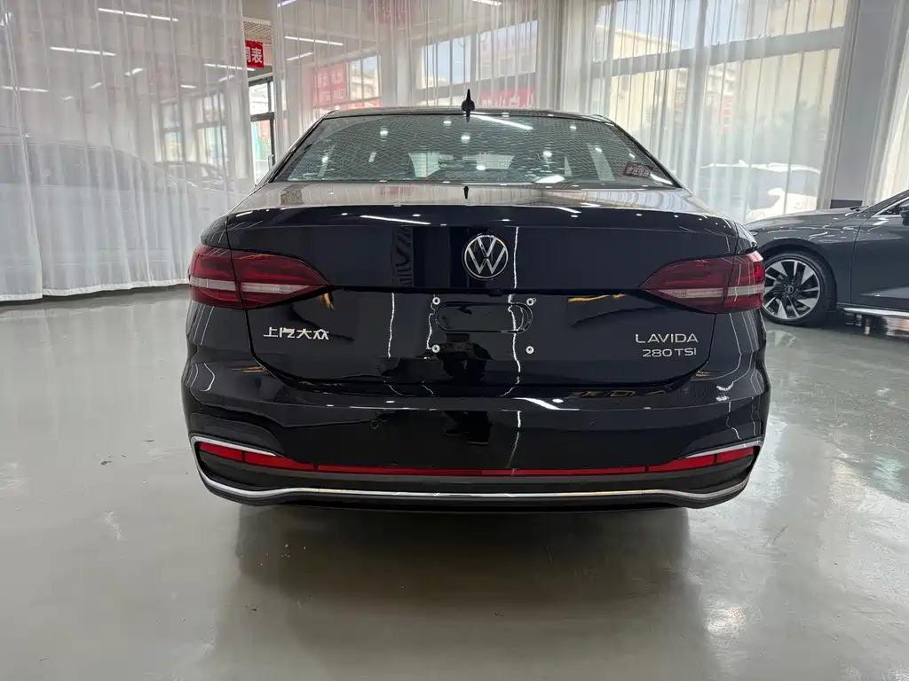 Volkswagen Lavida — миниатюра 11