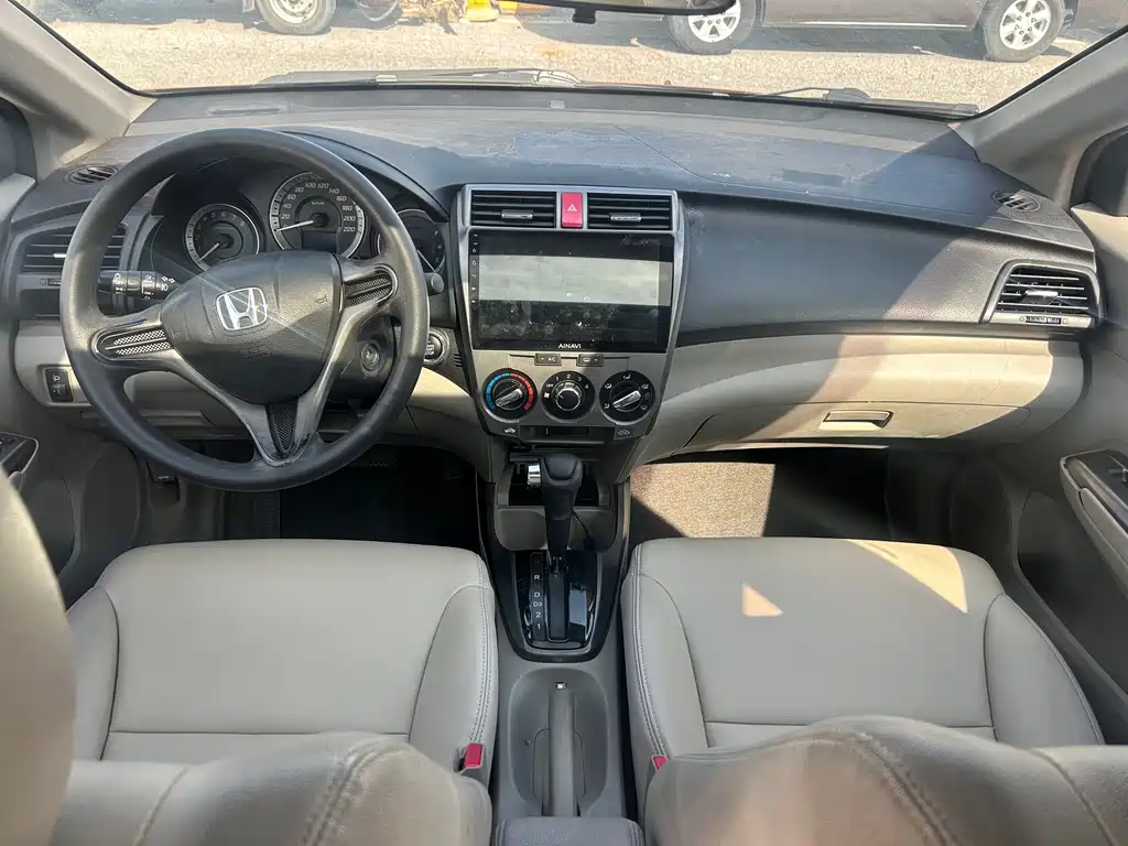 Honda City Classic — миниатюра 9
