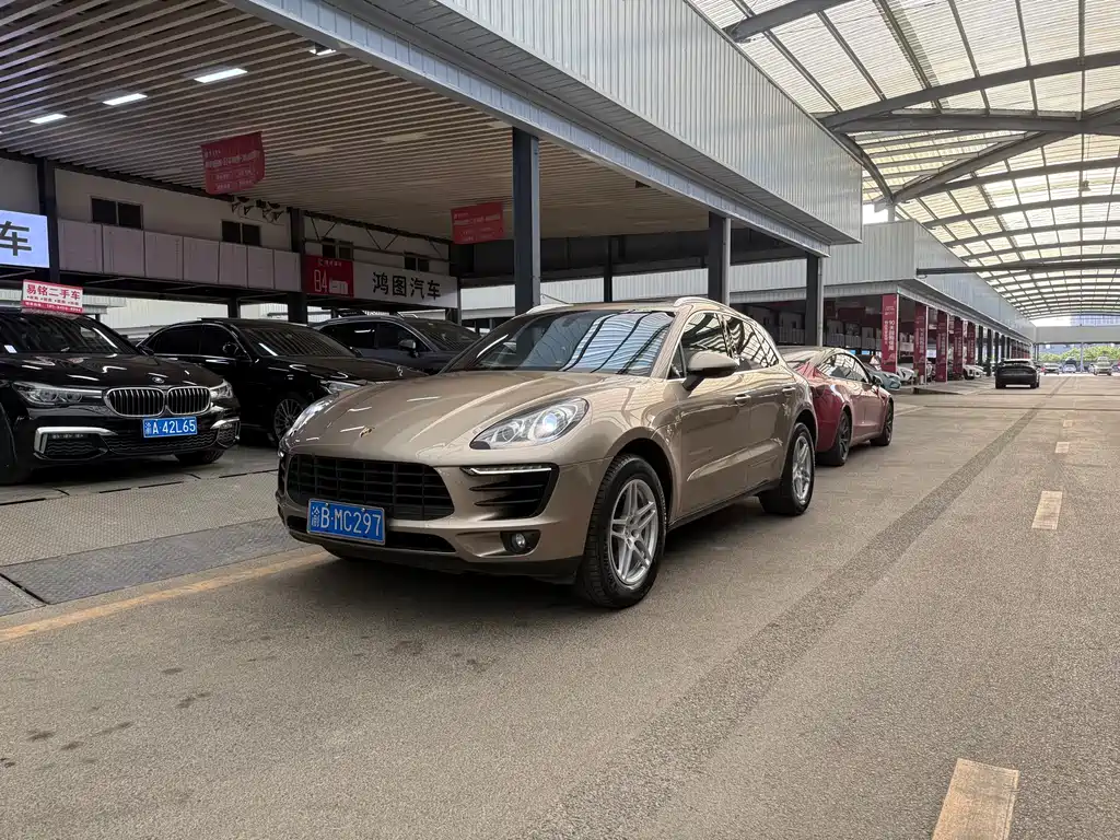 Porsche Macan 2015