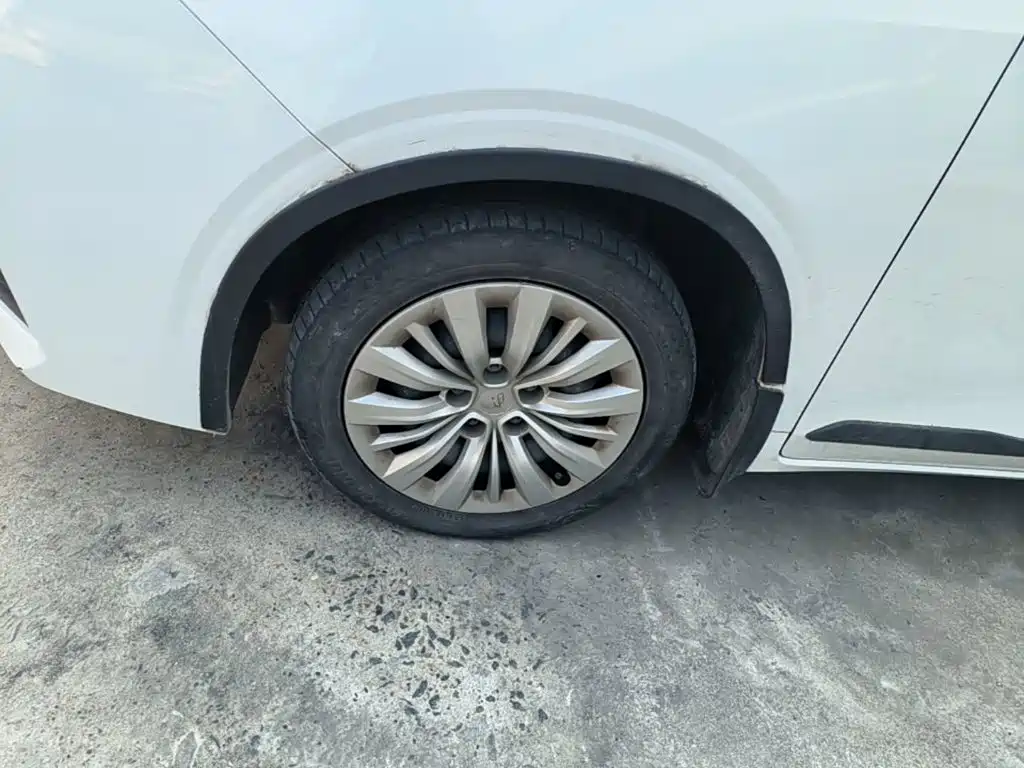 Wuling Jiachen — миниатюра 23
