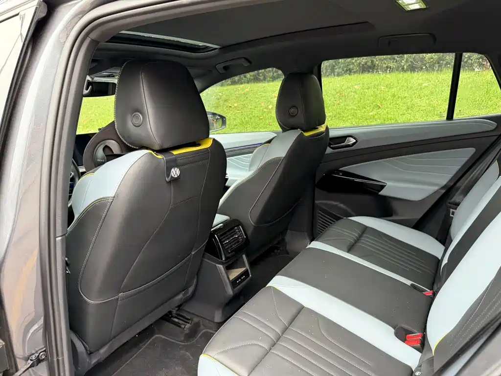 Volkswagen ID.4 X — миниатюра 11