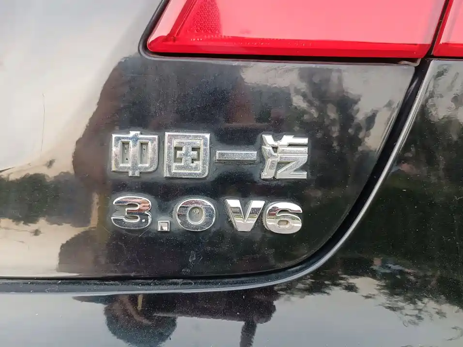 Hongqi Hongqi H7 — миниатюра 20
