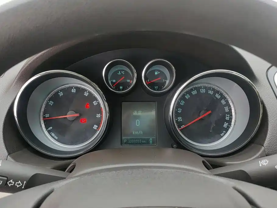 Buick Regal — миниатюра 14