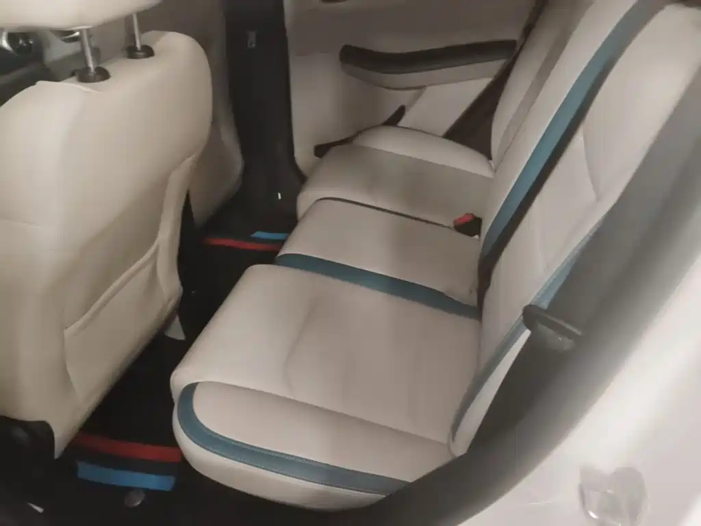 BYD Yuan Pro — миниатюра 17