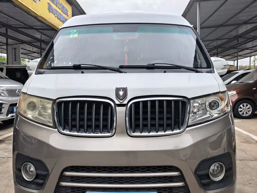 Jinbei Hiace X30L — миниатюра 2