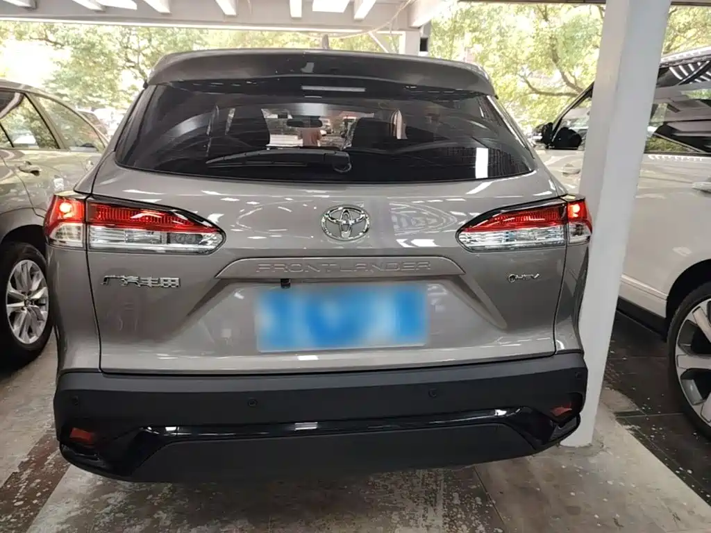 Toyota Frontlander — миниатюра 6