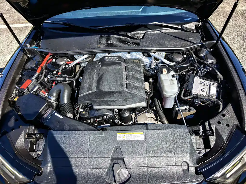 Audi A6L — миниатюра 16