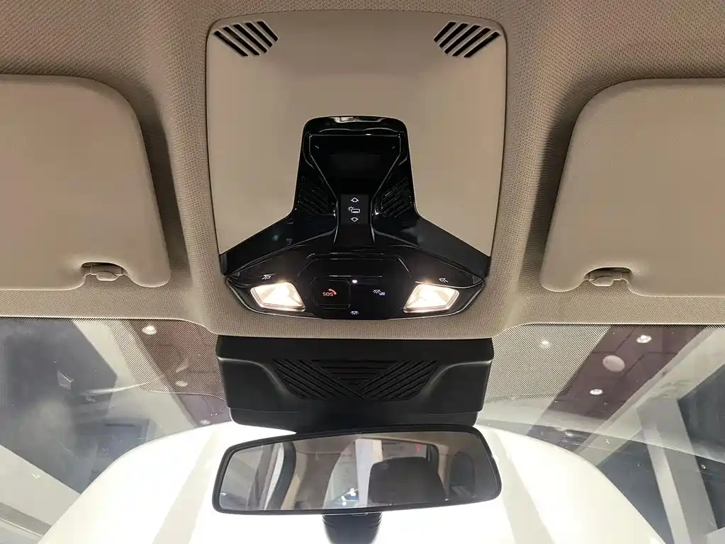 BMW X1 — миниатюра 18