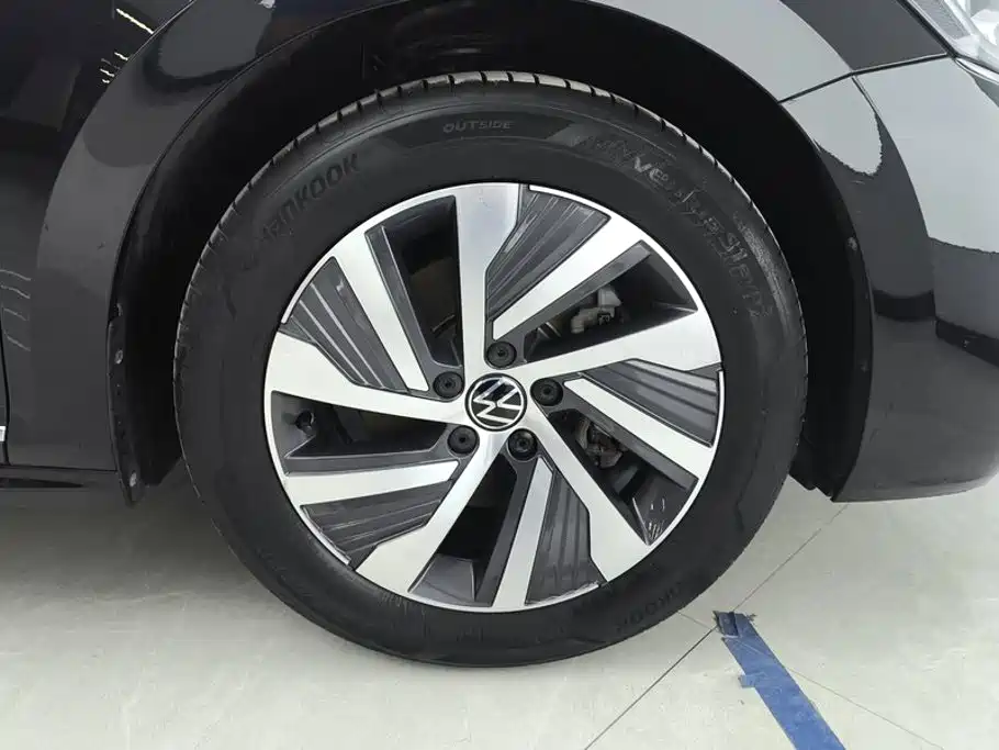 Volkswagen 帕萨特插电混动 — миниатюра 6