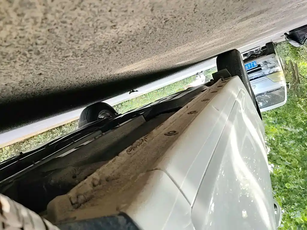 Hyundai Elantra — миниатюра 21