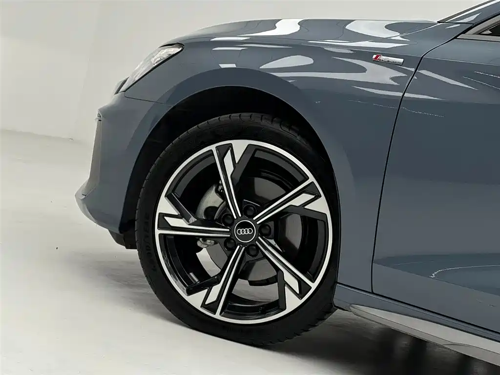 Audi A3 2022 A3L Limousine 35 TFSI RS