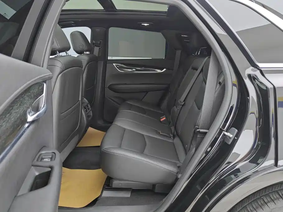 Cadillac XT5 — миниатюра 11