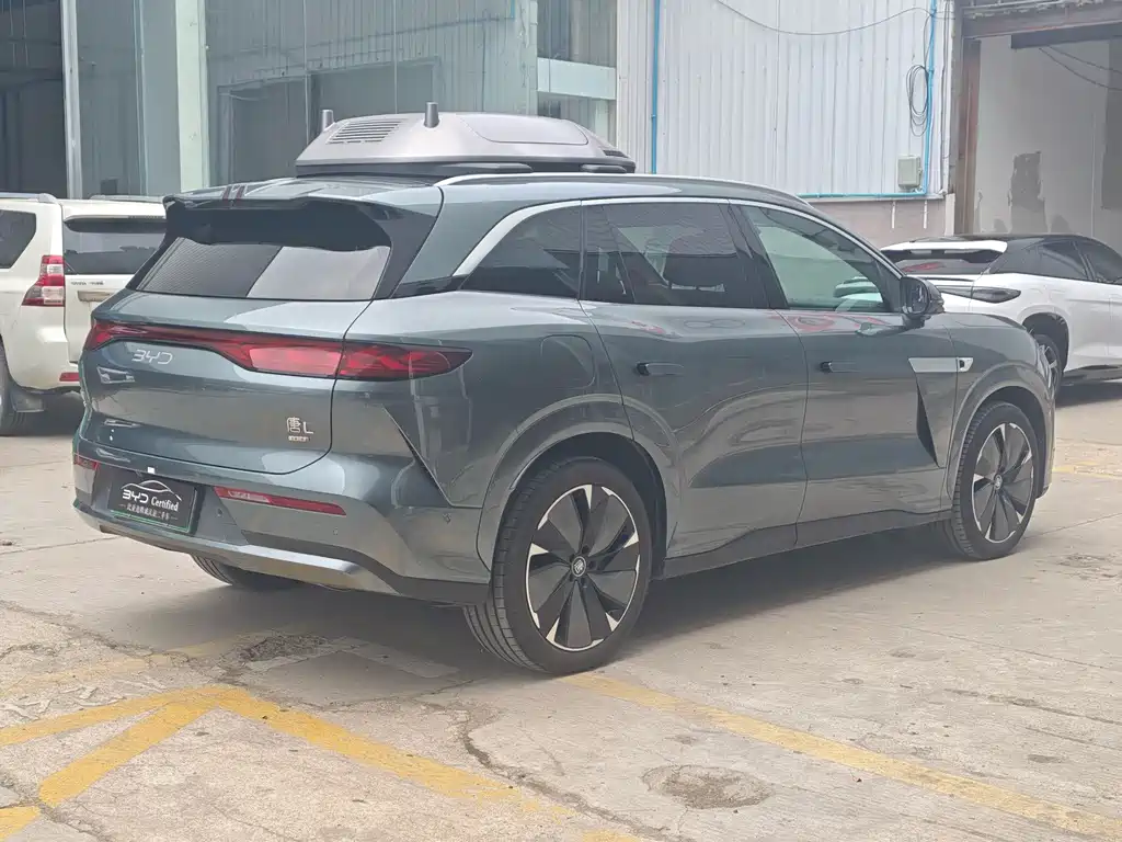 BYD Tang L L 2025 DM 175KM
