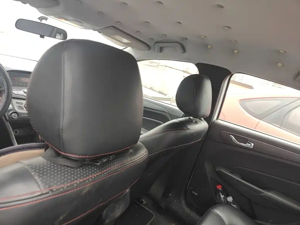 Chery Arrizo 5 — миниатюра 23