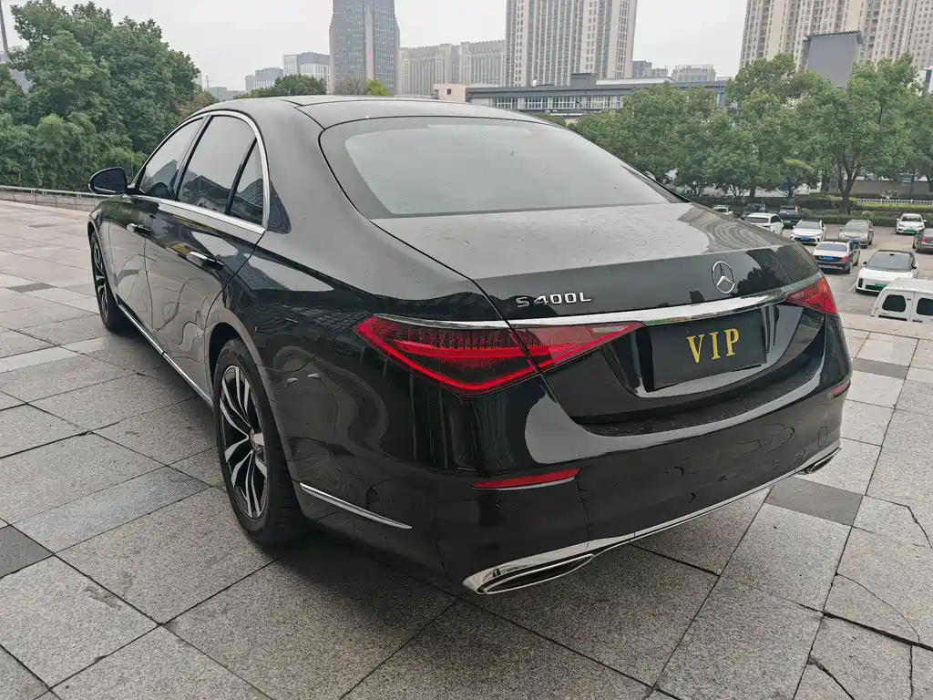 Mercedes-Benz S-Class — миниатюра 7