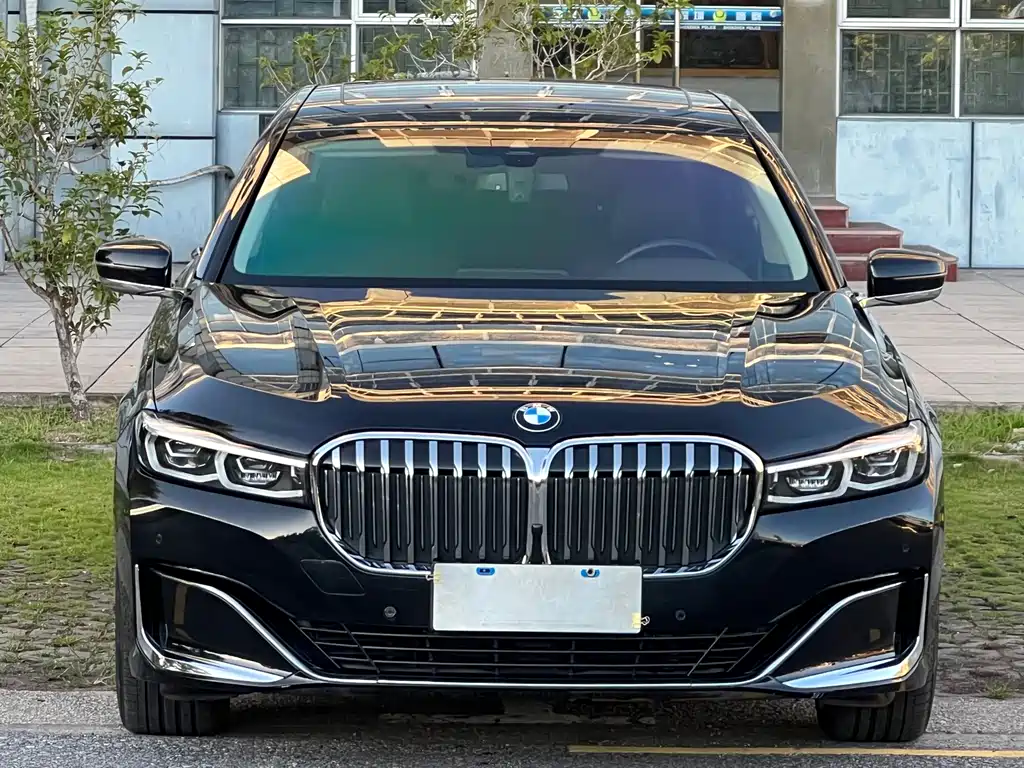 BMW 7 Series 2021