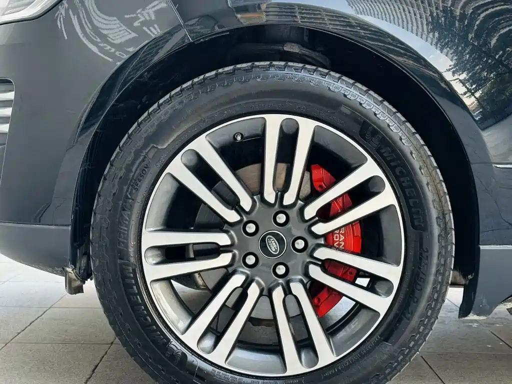 Land Rover Range Rover — миниатюра 26