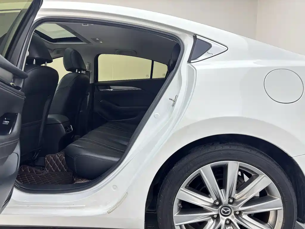 Mazda Atenza — миниатюра 11