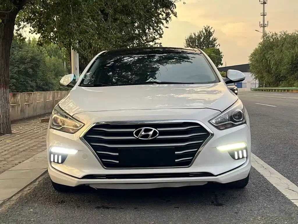 HYUNDAI NAME PICTURE