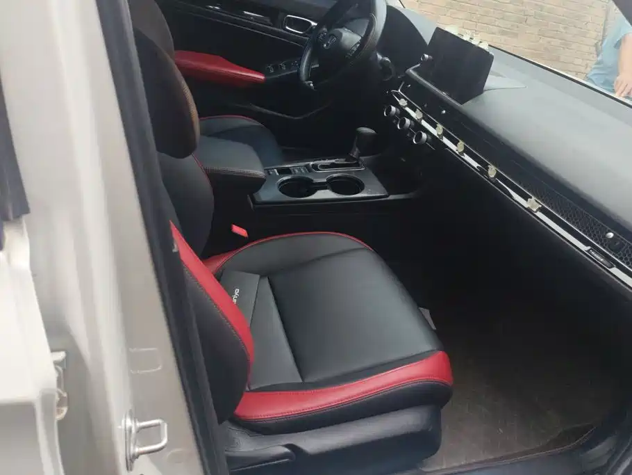 Honda Civic — миниатюра 8