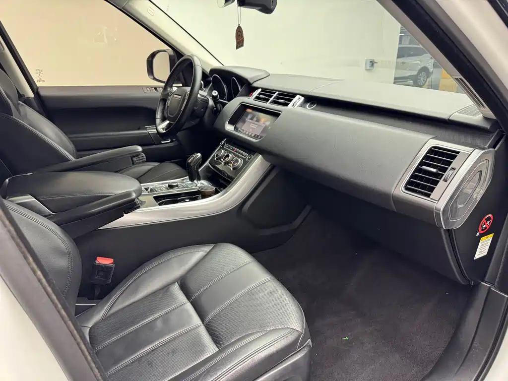 Land Rover Sport — миниатюра 11