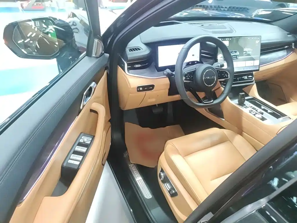 Lynk & Co 09 EM-P — миниатюра 16