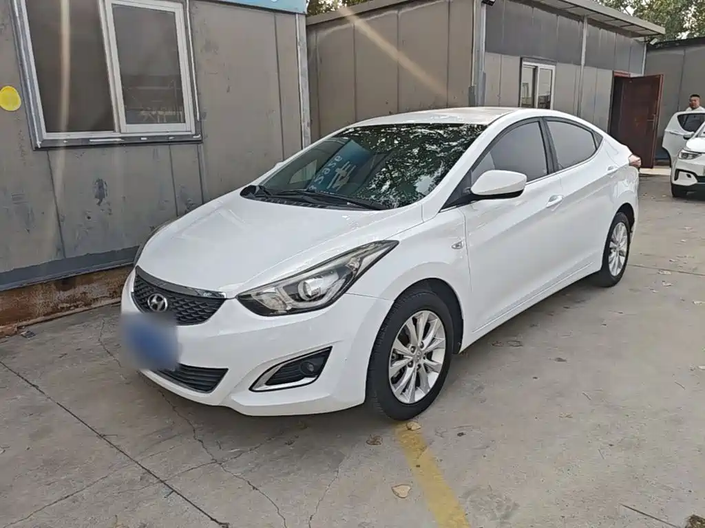 Hyundai Elantra Langdong — миниатюра 2