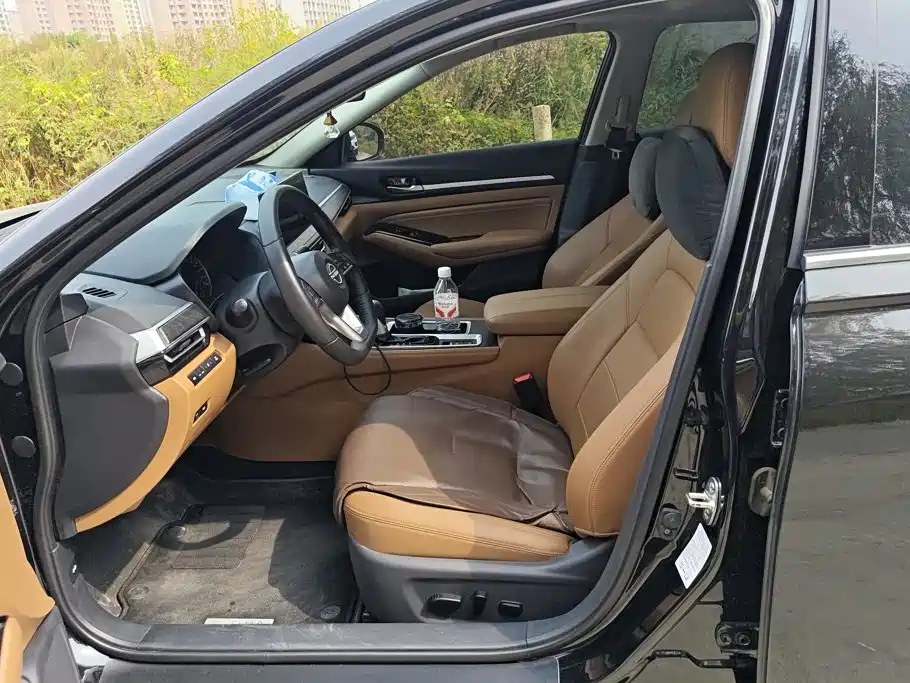 Nissan Teana — миниатюра 9