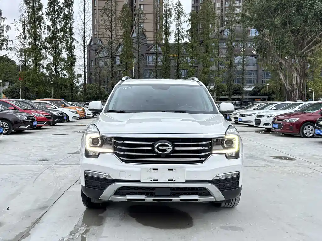 GAC TRUMPCHI GS8