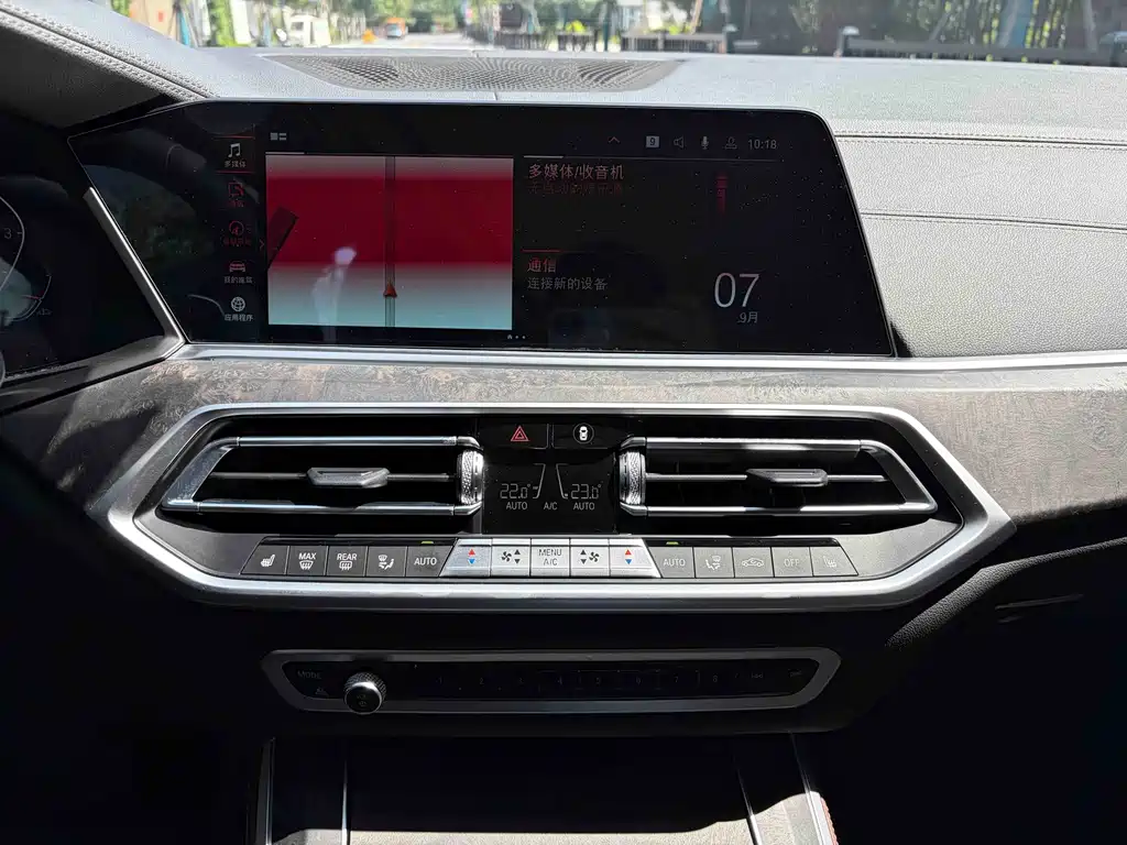 BMW X5 (Import) — миниатюра 11