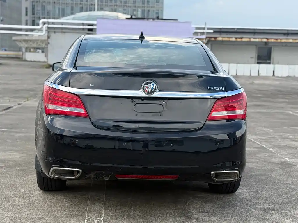 Buick LaCrosse — миниатюра 5
