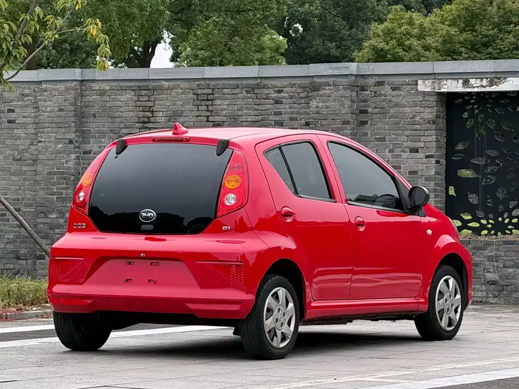 BYD e1 — миниатюра 4