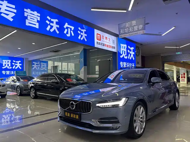 VOLVO  S90 2017