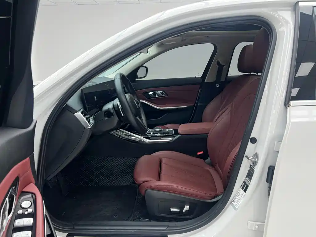 BMW 3 Series — миниатюра 14