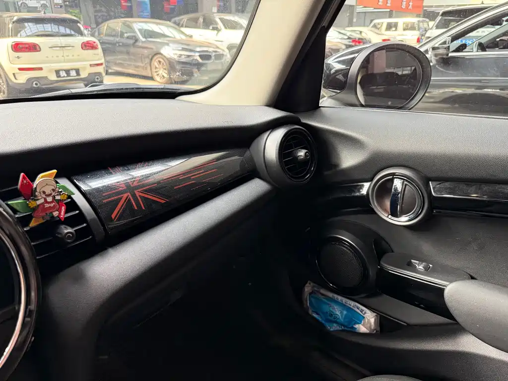 MINI Mini — миниатюра 7